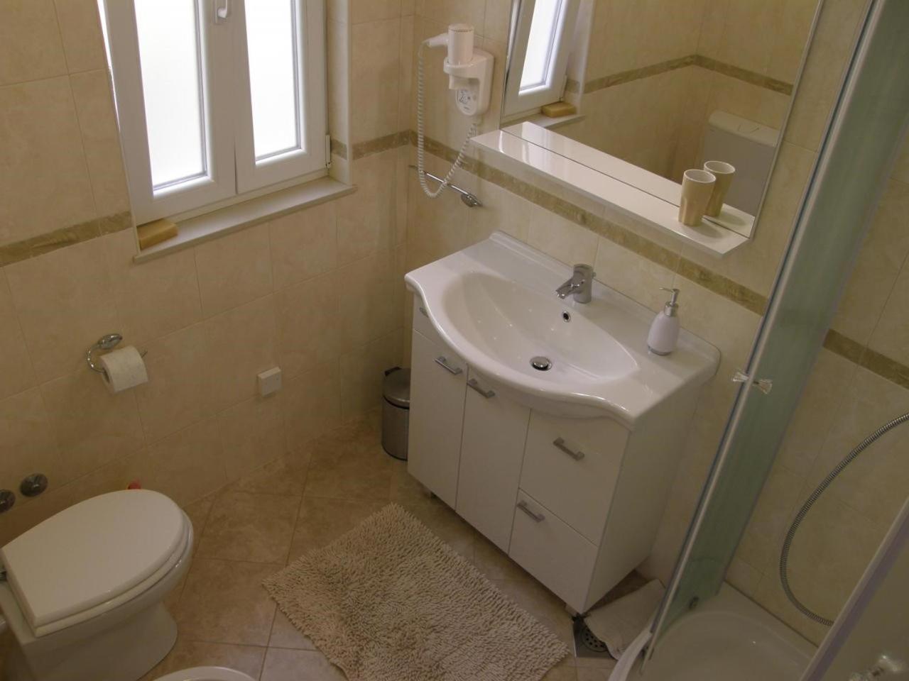 Apartments Boris Omiš Εξωτερικό φωτογραφία